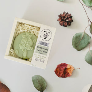 Handmade Artisan Natural Soap | Charming Portraits-Desdeia | Aloe Vera, Green Tea & Citrus Scent – With Silk & Aloe Vera - Tammi Home