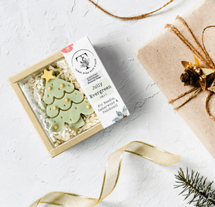 Handmade Artisan Christmas Soap | Jolly Evergreen | Fir Needle, Cedarwood & Patchouli Scent - Tammi Home