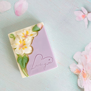 Handmade Artisan Soap | Petalique | English Pear & Freesia Scent - Tammi Home